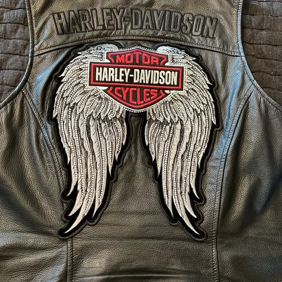 Women’s Harley Davidson leather vest - Picture 3 of 7